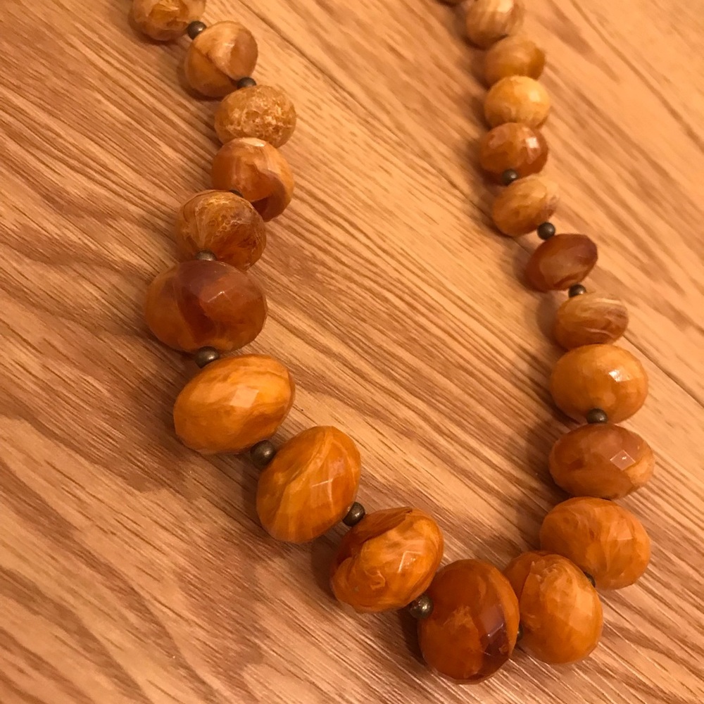 6/$20 Vintage Avon Necklace, Faceted Beads, Tangerine Orange Shade, Lightweight - Picture 3 of 10